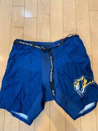 Predators Blue Breakaway youth 100