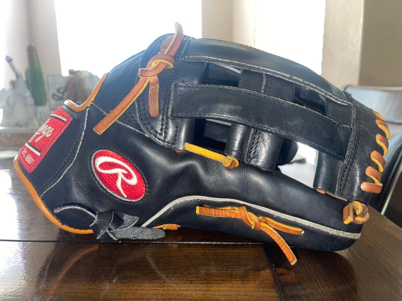 Outfield 12.75" Heart of the Hide Baseball Glove