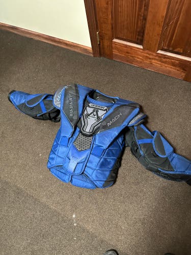 BAUER SUPREME MACH GOALIE CHEST & ARM PROTECTOR - SENIOR