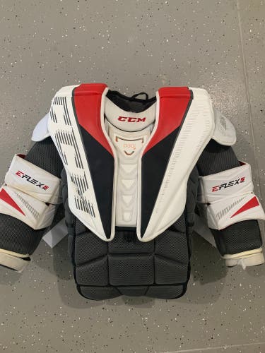 Ccm Eflex 5 Chest Protector