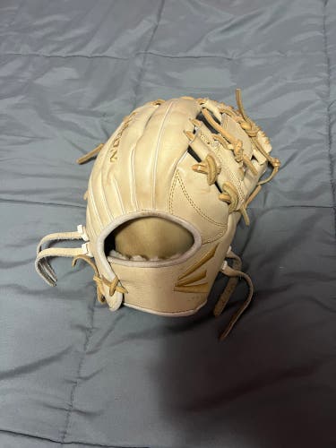 Used Right Hand Throw 11.5" Small batch Baseball Glove