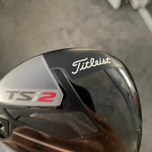 Titleist RH TSI2 Driver Regular Flex 10* w/HC