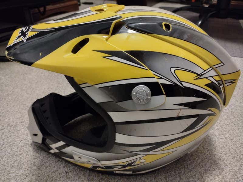Used Large Men's AFX FX-35 Motocross Helmet w/ Goggles - Yellow | SidelineSwap | Buy and Sell on SidelineSwap Used Large Men's AFX FX-35 Motocross Helmet w/ Goggles - Yellow | SidelineSwap | Buy and Sell on SidelineSwap