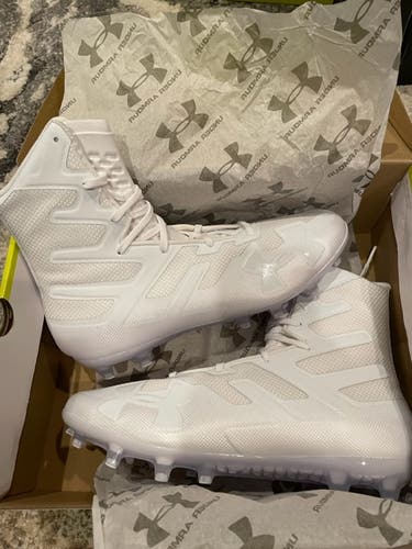 New Men's Size 11.5 (Women's 12.5) Molded Cleats Under Armour High Top Highlight MC WHITE
