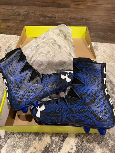 New Men's Size 13 Molded Cleats Under Armour High Top Highlight MC Black and Blue