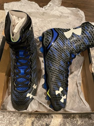 New Men's Size 12.5 Molded Cleats Under Armour High Top - UA Team Highlight MC -Black/Blue