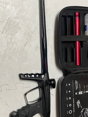 Luxe X PAINTBALL marker