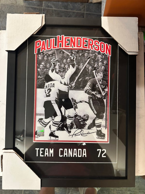 Paul Henderson Canada 1972 signed/framed photo with COA