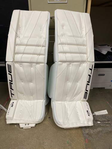 True 9X3 Goalie Pads