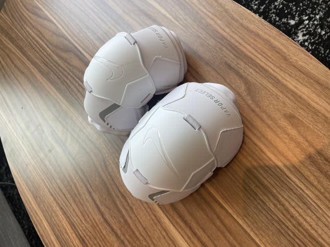 Like New Nike Vapor Arm Pads