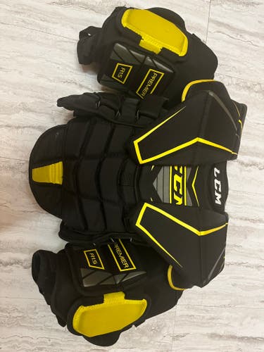 Used Jr Large/Extra Large CCM Premier R1.5 Goalie Chest Protector