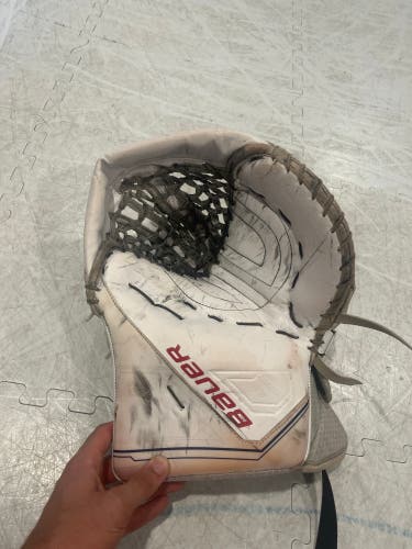 Bauer hyperlite Pro Stock Glove “lemieux”