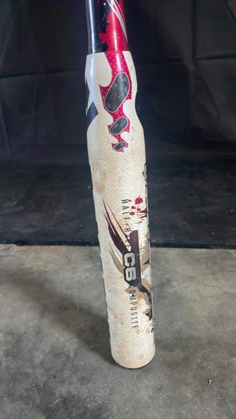 Used DeMarini Composite Vendetta Bat (-12) 17 oz 29"