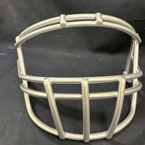 Xenith XRS-22 Adult football Facemask In Metallic Silver