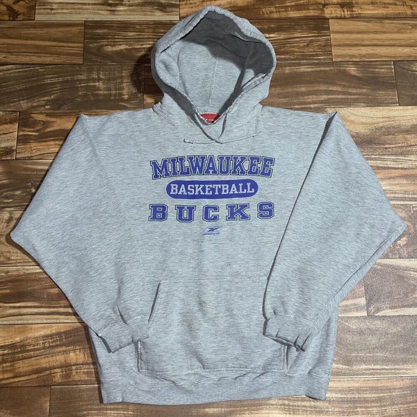 Vintage 90s Cotton Mix Green Starter Milwaukee Bucks Sweatshirt