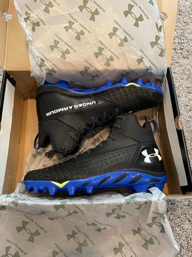 New Men's Size 13.5 WIDE Molded Cleats Under Armour High Top - UA Team Spine Hammer MC W -Black