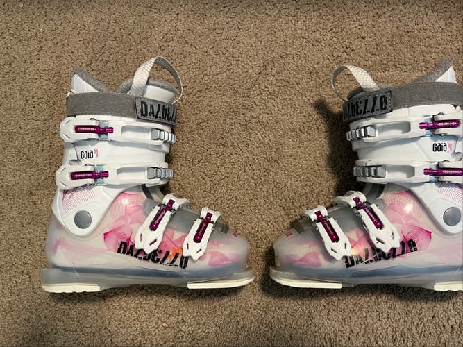 Kid's Used Dalbello All Mountain Gaia 4 Ski Boots