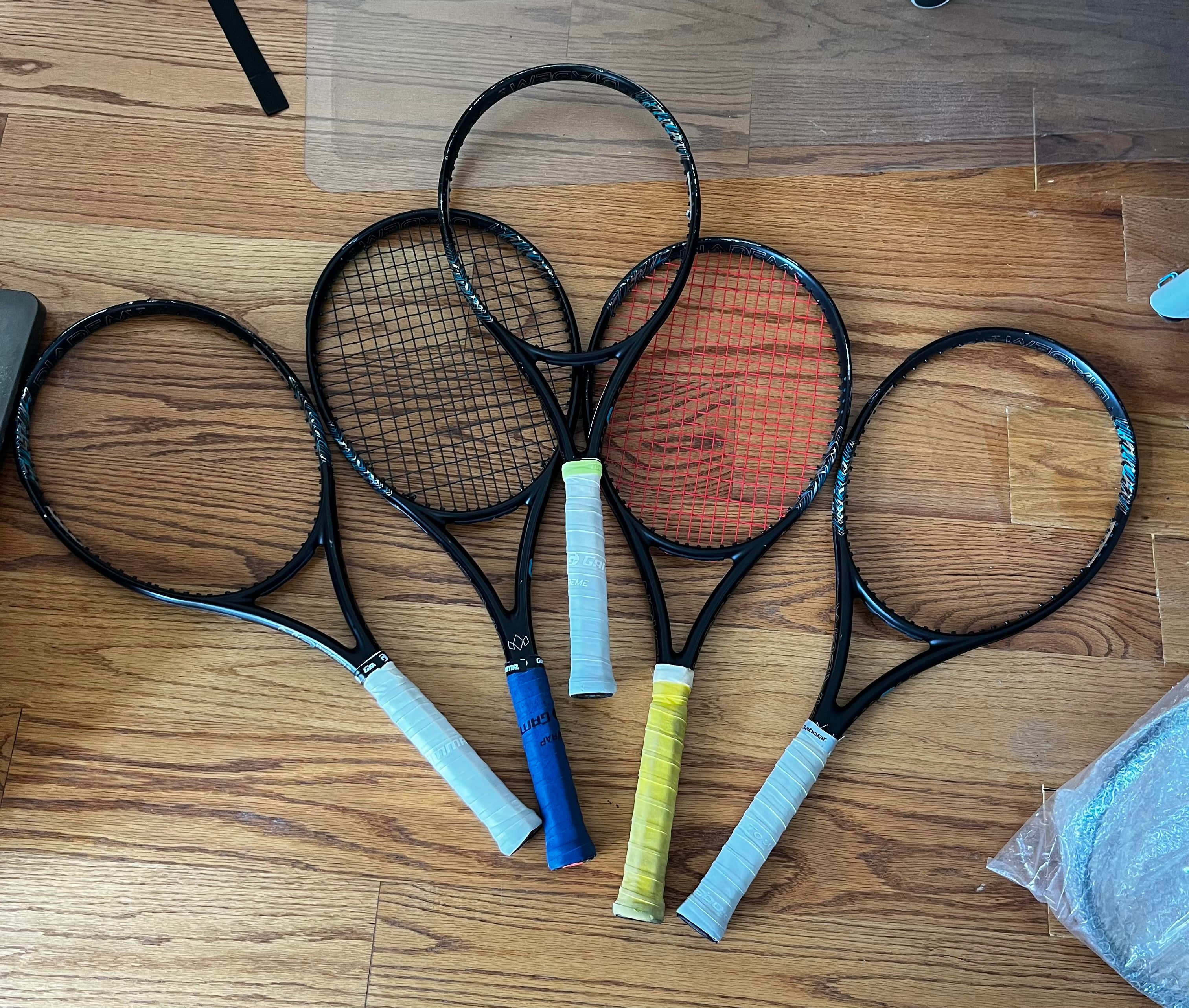 Diadem Nova Tennis Racquet Size 2 | SidelineSwap