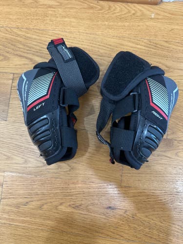 Used Medium CCM JetSpeed FT370 Elbow Pads