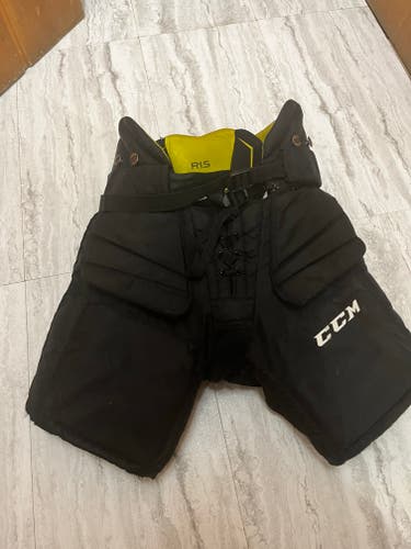 Junior Used Medium CCM Axis 1.5 Hockey Goalie Pants