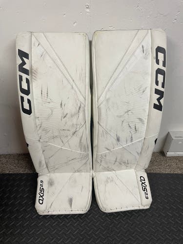 34" CCM  Axis 2.9 Goalie Leg Pads