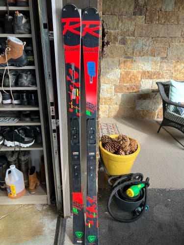 Used Men's 2021 Rossignol 165 cm Racing Hero FIS GS Pro Skis Without Bindings