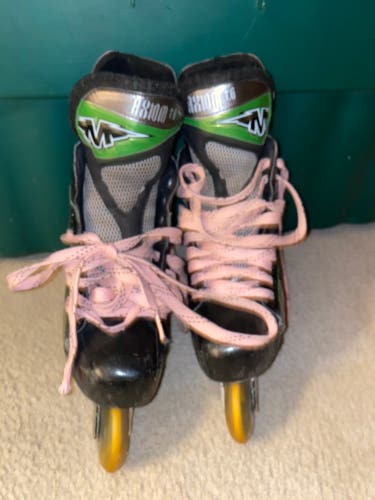 Used Mission Regular Width Size 7.5 Axiom T6 Inline Skates