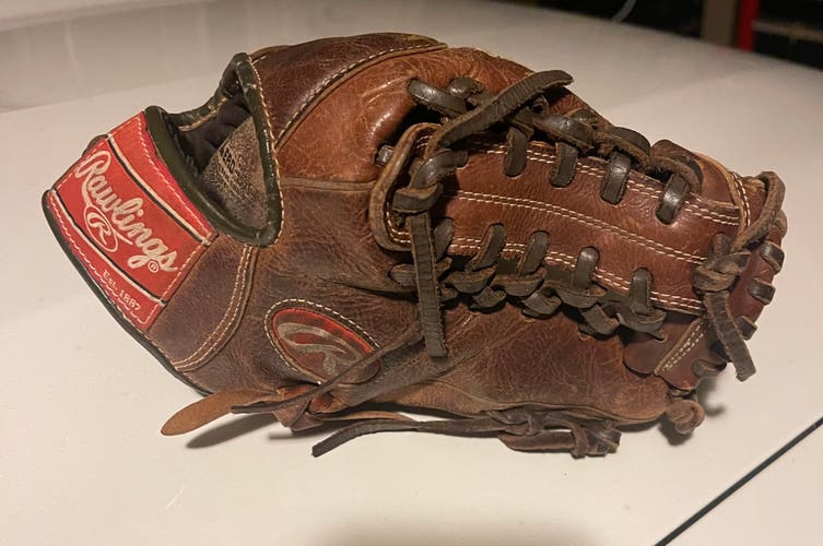 Rawlings steerhide 11.5in