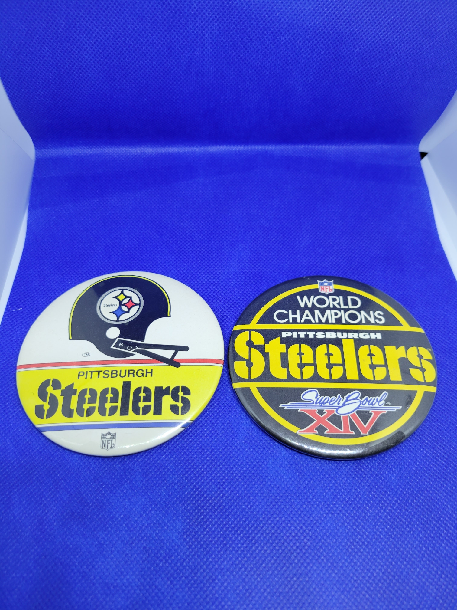 Pair Of Vintage Pittsburgh Steelers Buttons