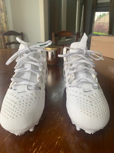 New Nike Huarache 5 Lacrosse Cleats - Size 7.5