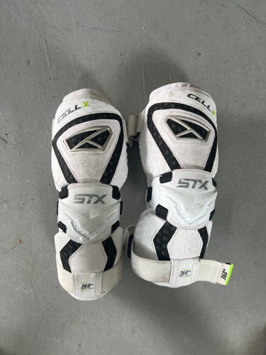 Adult Medium STX Cell V Arm Pads