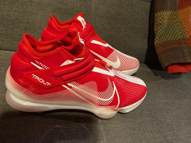 Red New Adult Men's Size 9.5 Metal Nike Low Top Force Zoom Trout 7