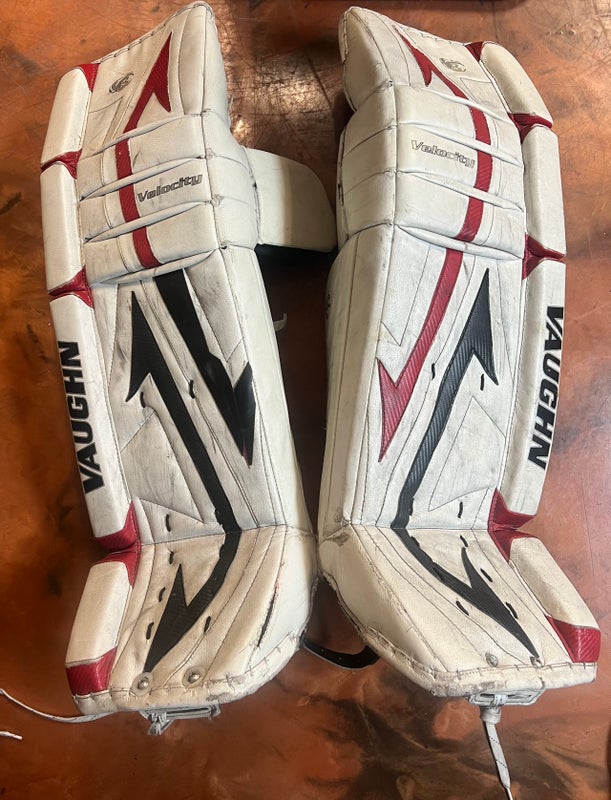 Used 36+1 Vaughn Pro Stock Velocity V7 Goalie Full Set