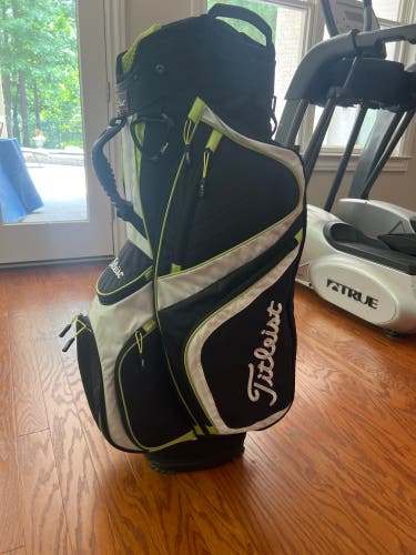 Titleist Carry Golf Bag