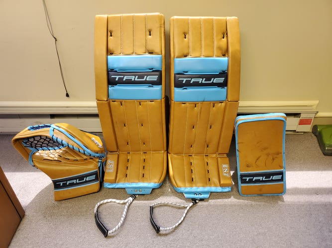Used 32" True Regular L87 Goalie Full Set