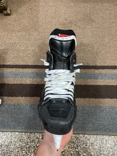 Used CCM Regular Width Pro Stock Size 8.5 JetSpeed FT4 Pro Hockey Skates