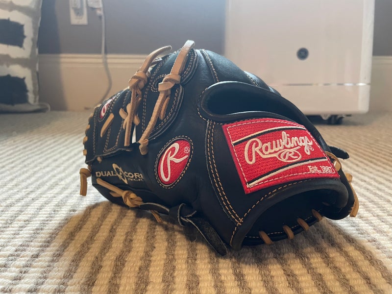 Used Pitcher's 11.75" Heart of the Hide Baseball Glove