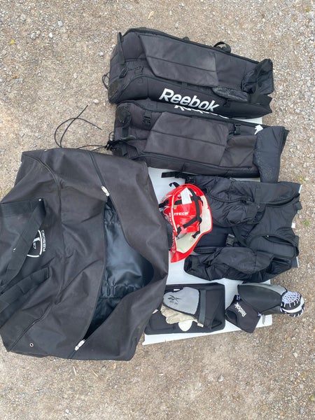 Used 34" Reebok Regular Goalie Full Set