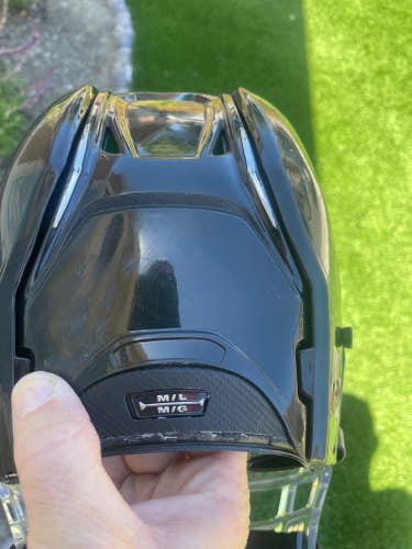 Used Medium Bauer Hyperlite Helmet with Fishbowl