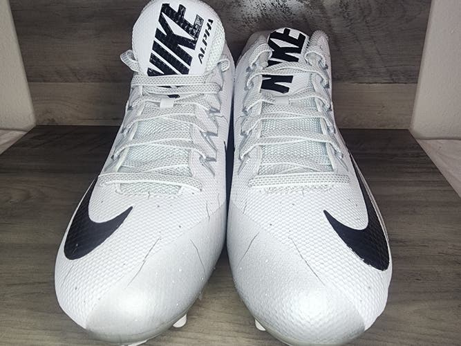 New Men's Size Men's 16 Molded Cleats Nike Low Top ALPHA (No Box)