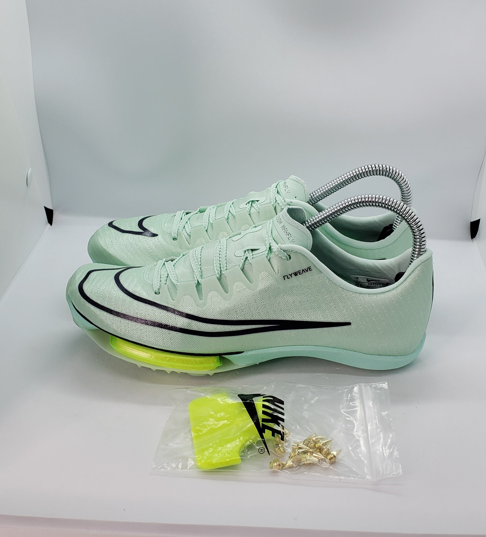 Nike Air Zoom Maxfly Track Spikes Mint Foam Men's (7) DR9905 