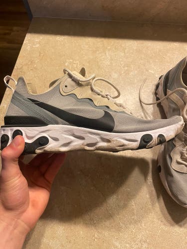 Nike react Mens size 11