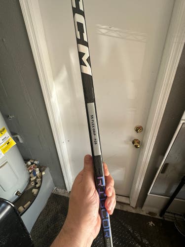 Intermediate Right Handed P28  RibCor Trigger 7 Pro Hockey Stick