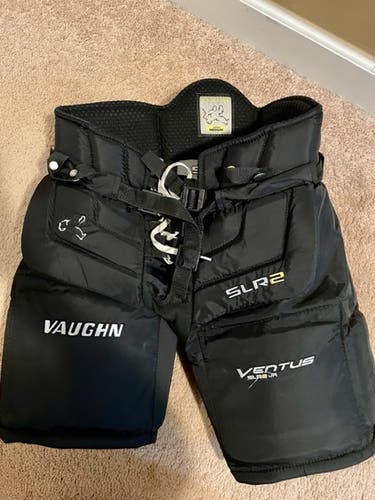 Junior Used Medium Vaughn Ventus SLR2 Hockey Goalie Pants