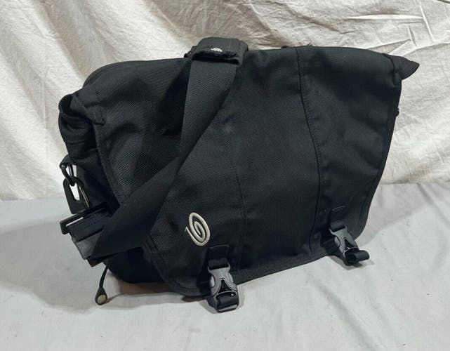 Timbuk2 Black Laptop Messenger Bag Luggage Handle Pass 6" x 11" x 17" GREAT