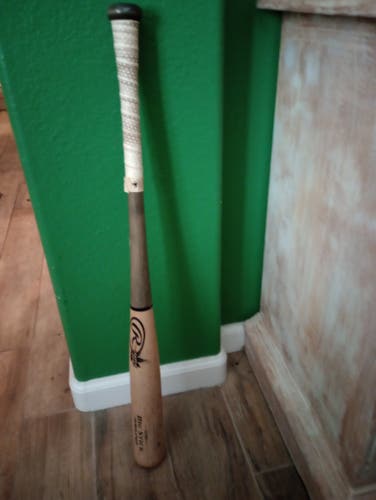 Used Wood Unknown Brand Custom Bat 32"