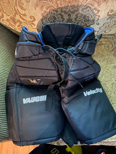 Junior Medium Vaughn Velocity V6 Hockey Goalie Pants