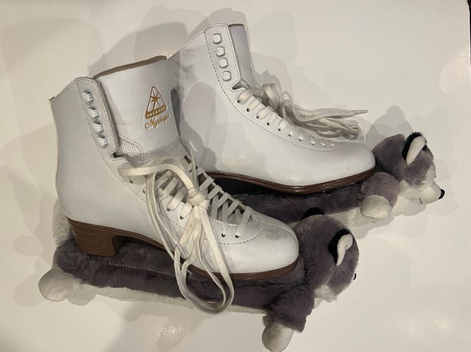 Jackson Mystique Skates