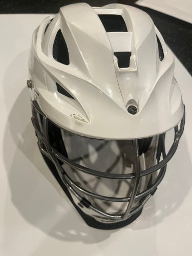 Player's Cascade S Helmet
