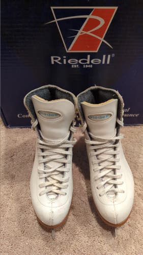 Riedell Model 29 Figure Skates Size 3.5
